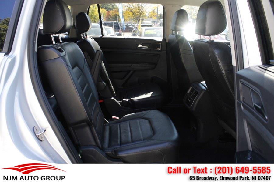 2019 Volkswagen Atlas 3.6L V6 SEL Premium 4MOTION photo
