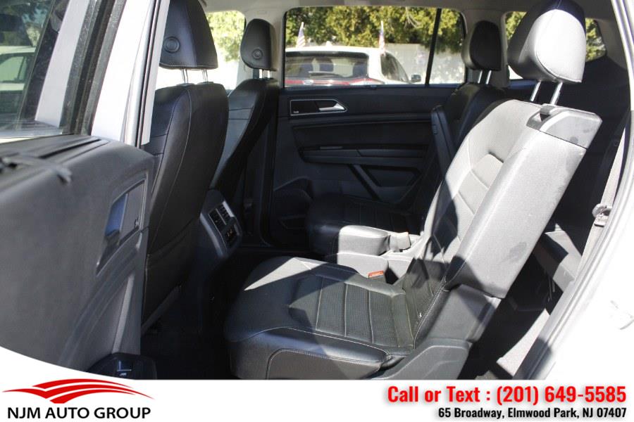 2019 Volkswagen Atlas 3.6L V6 SEL Premium 4MOTION photo