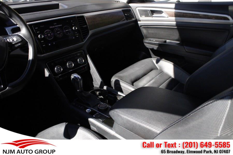 2019 Volkswagen Atlas 3.6L V6 SEL Premium 4MOTION photo