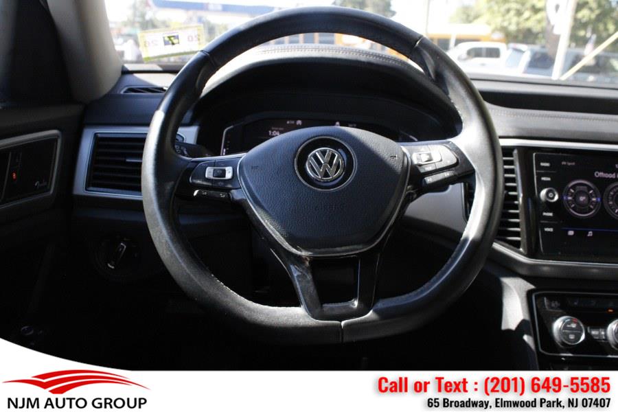 2019 Volkswagen Atlas 3.6L V6 SEL Premium 4MOTION photo