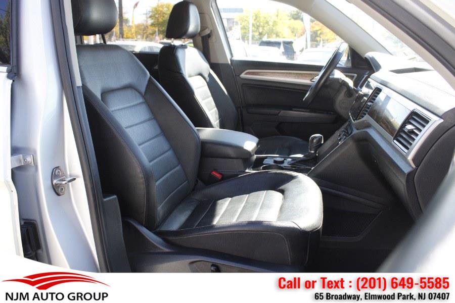 2019 Volkswagen Atlas 3.6L V6 SEL Premium 4MOTION photo