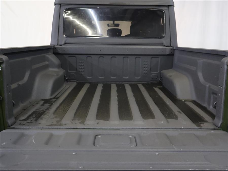 2021 Jeep Gladiator MOJAVE photo