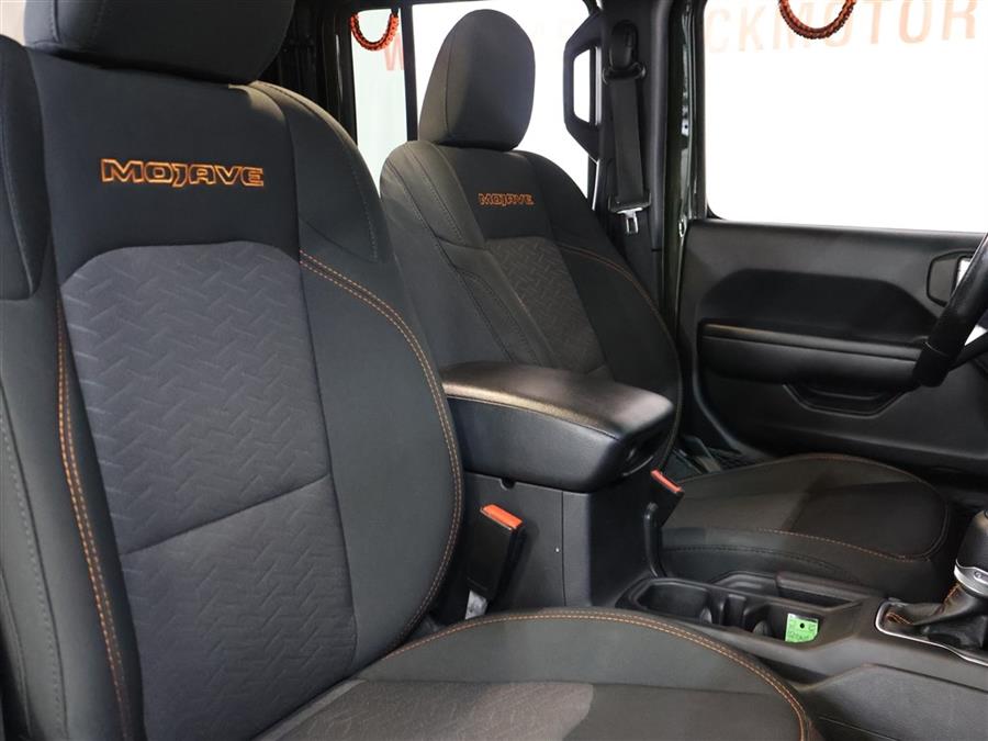 2021 Jeep Gladiator MOJAVE photo