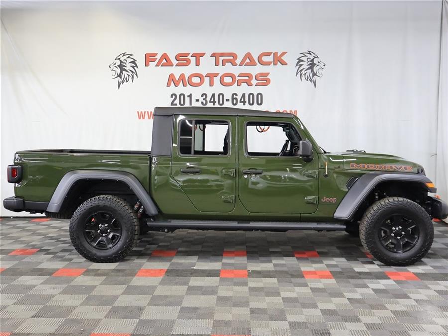 2021 Jeep Gladiator MOJAVE photo