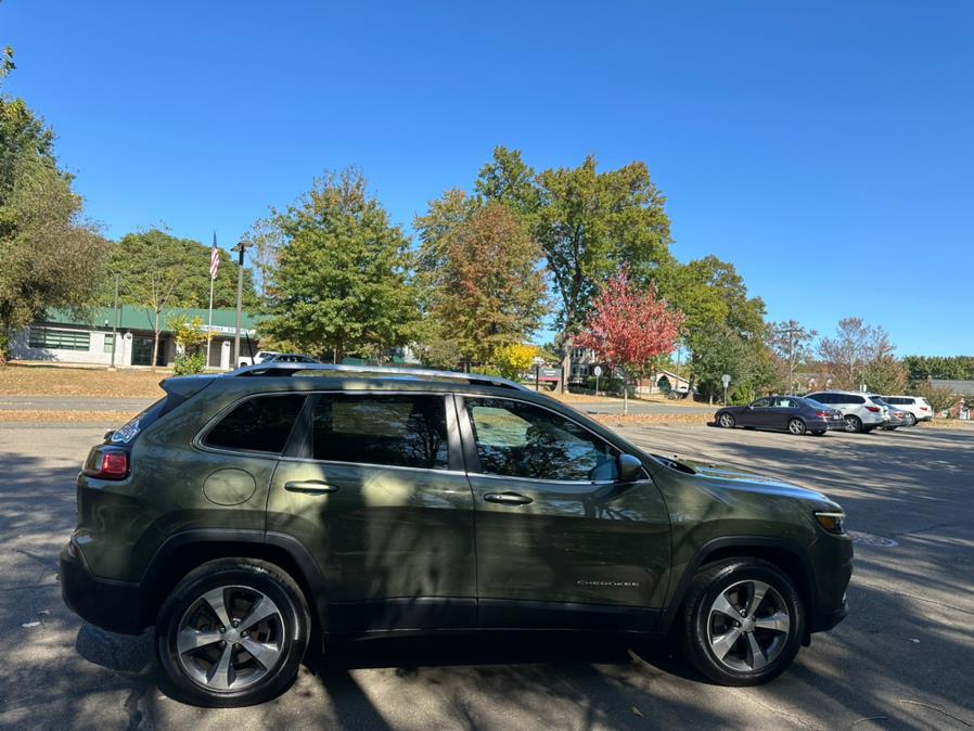 2019 Jeep Cherokee Limited 4x4 photo
