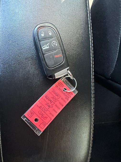 2019 Jeep Cherokee Limited 4x4 photo