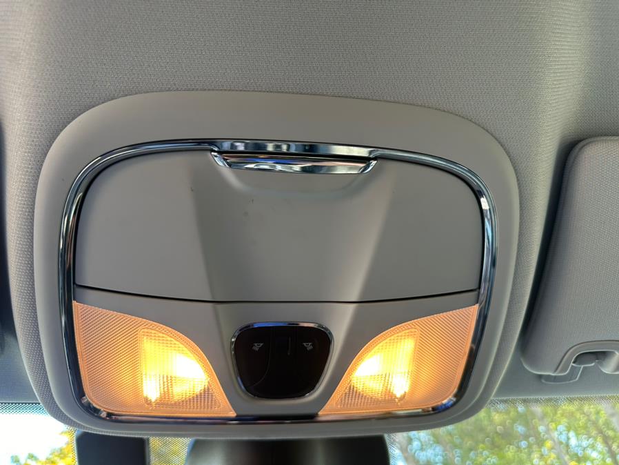 2019 Jeep Cherokee Limited 4x4 photo