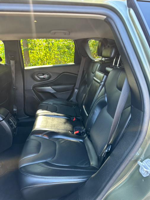 2019 Jeep Cherokee Limited 4x4 photo