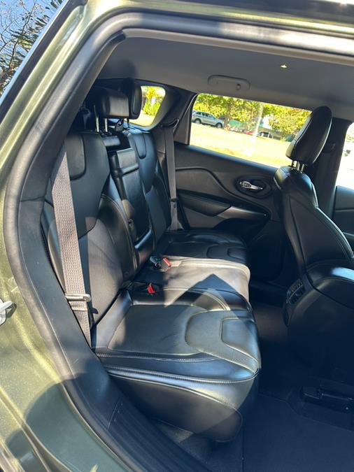 2019 Jeep Cherokee Limited 4x4 photo