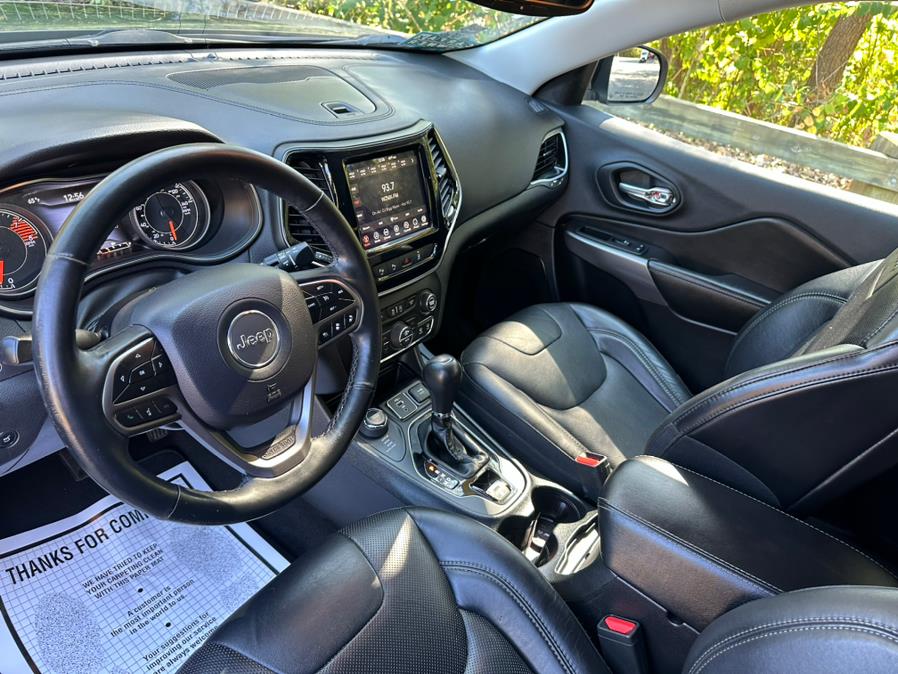 2019 Jeep Cherokee Limited 4x4 photo