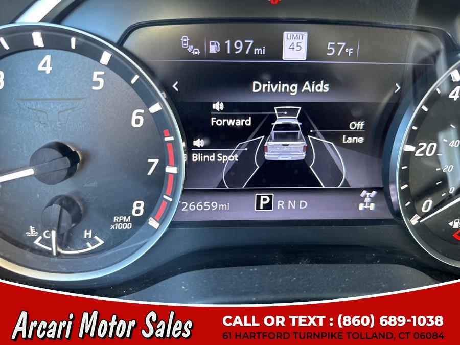 2021 Nissan Titan 4x4 Crew Cab SV photo