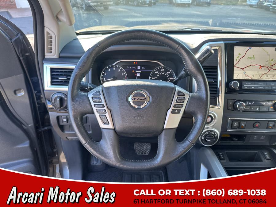 2021 Nissan Titan 4x4 Crew Cab SV photo
