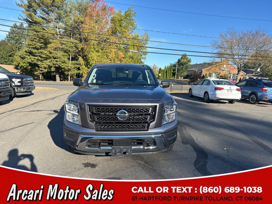 2021 Nissan Titan 4x4 Crew Cab SV photo