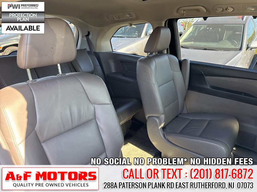 2015 Honda Odyssey 5dr EX-L photo