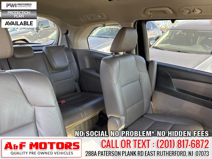 2015 Honda Odyssey 5dr EX-L photo