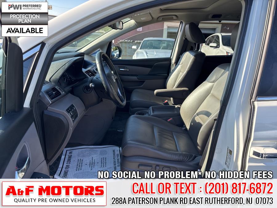 2015 Honda Odyssey 5dr EX-L photo