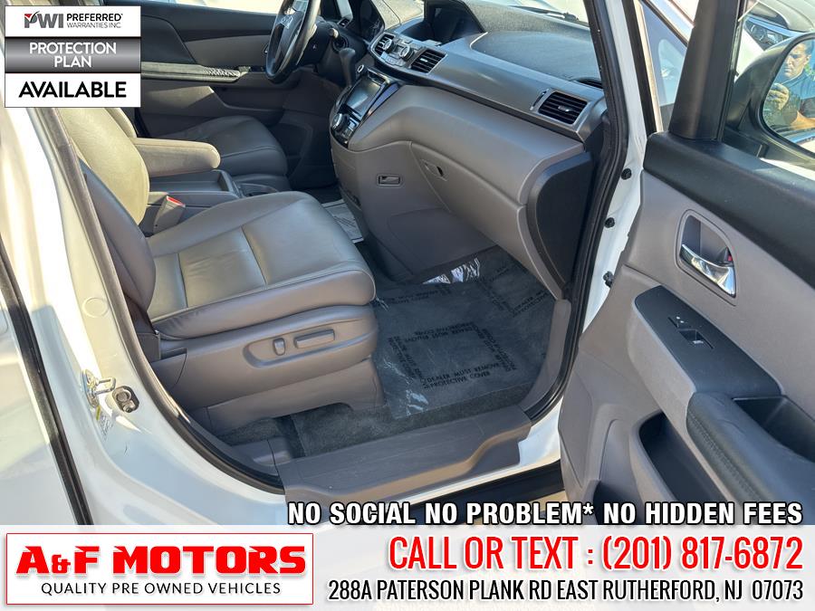 2015 Honda Odyssey 5dr EX-L photo