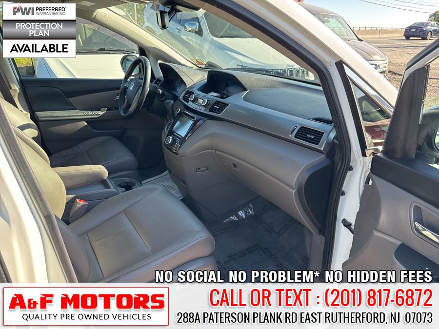 2015 Honda Odyssey 5dr EX-L photo