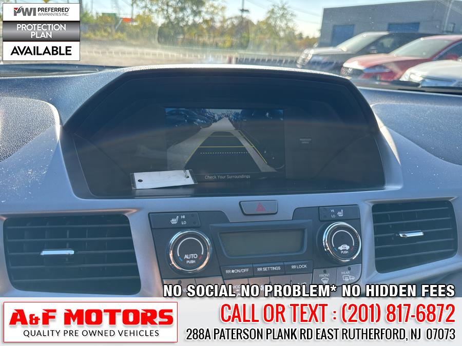 2015 Honda Odyssey 5dr EX-L photo