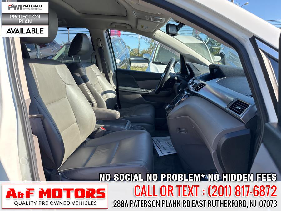 2015 Honda Odyssey 5dr EX-L photo