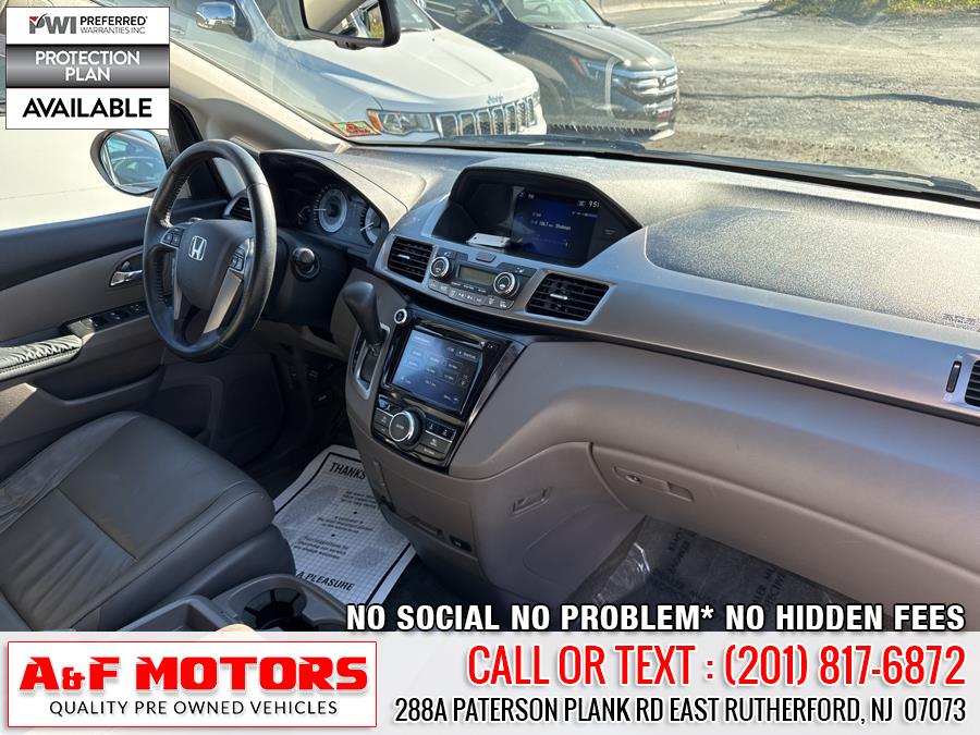 2015 Honda Odyssey 5dr EX-L photo
