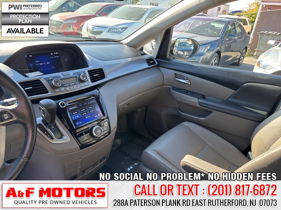 2015 Honda Odyssey 5dr EX-L photo