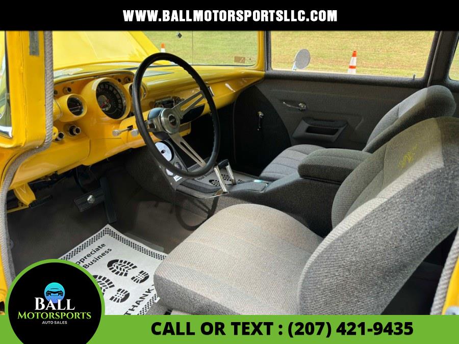 1957 Kia Sorento LX photo