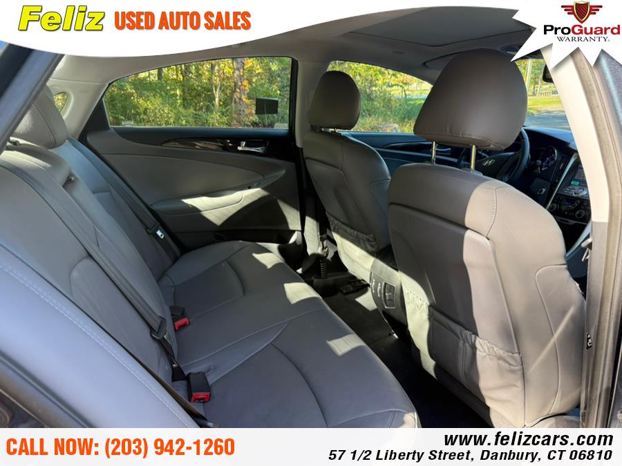2013 Hyundai Sonata SE photo