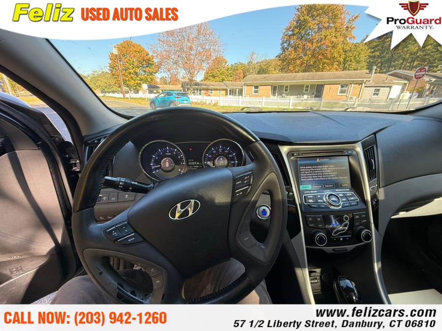 2013 Hyundai Sonata SE photo