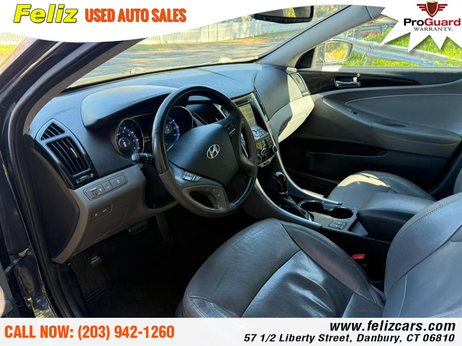 2013 Hyundai Sonata SE photo