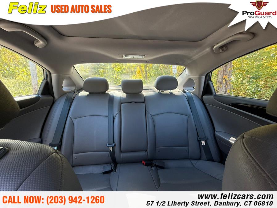 2013 Hyundai Sonata SE photo
