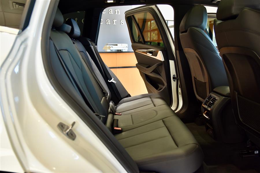 2021 BMW X3 xDrive30i photo