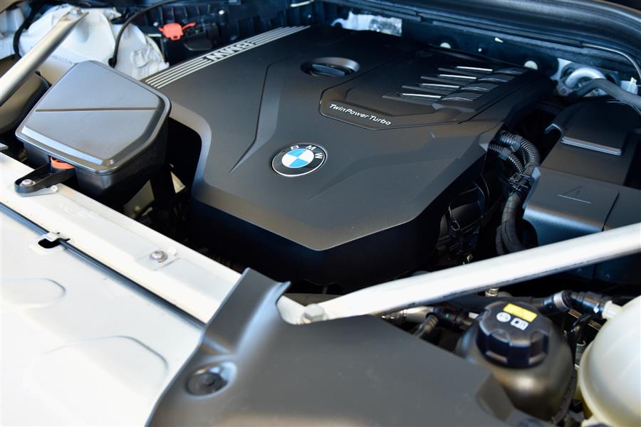 2021 BMW X3 xDrive30i photo