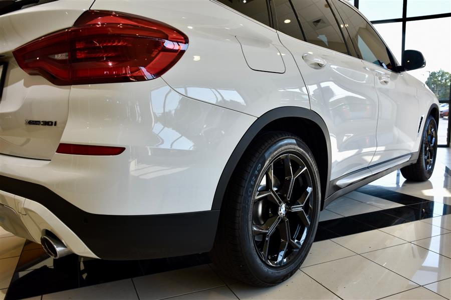 2021 BMW X3 xDrive30i photo