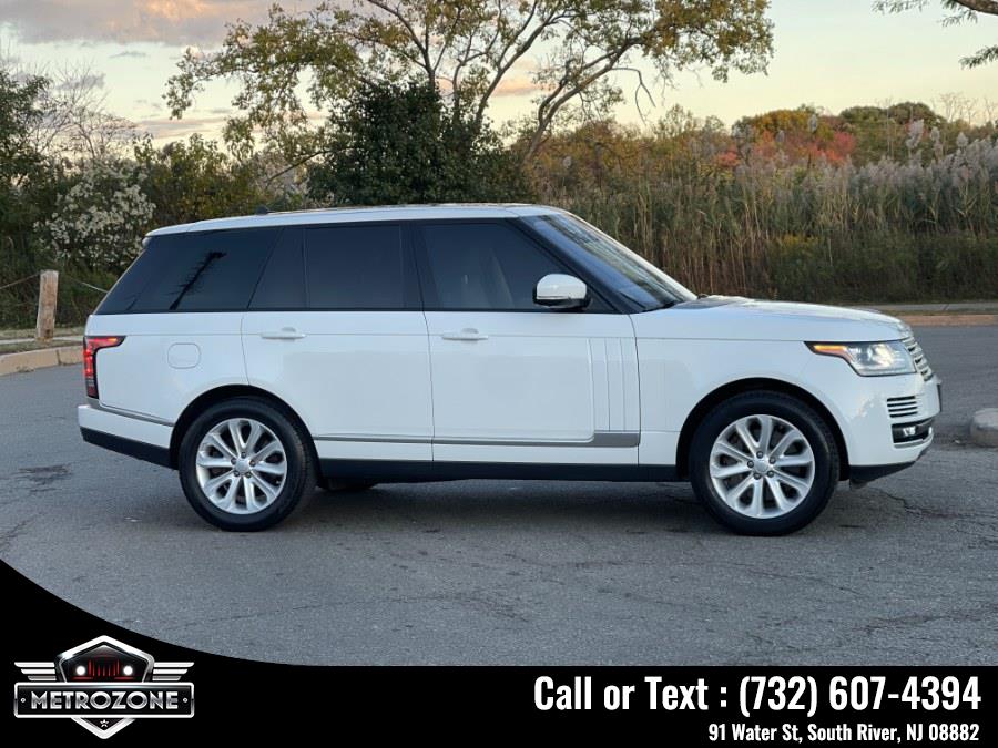 2016 Land Rover Range Rover 4WD 4dr HSE photo