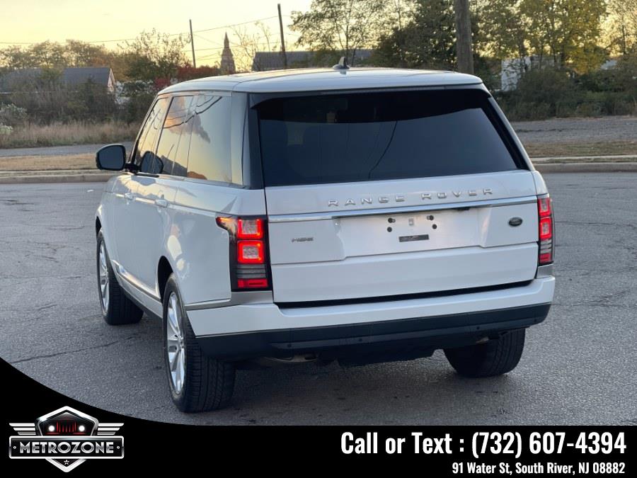 2016 Land Rover Range Rover 4WD 4dr HSE photo