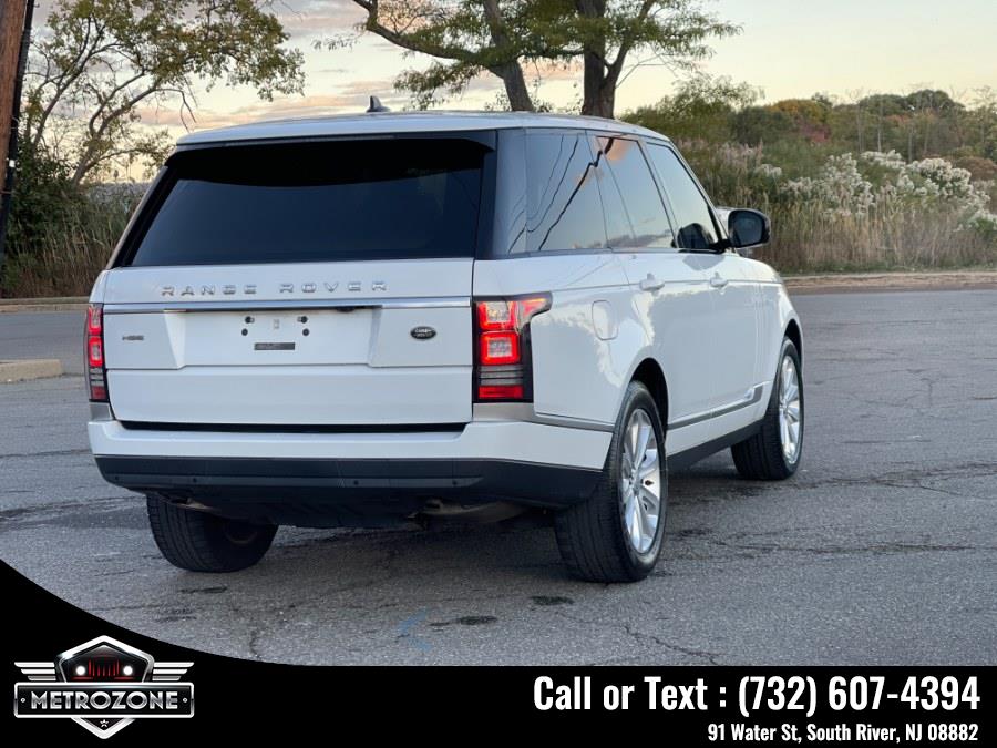 2016 Land Rover Range Rover 4WD 4dr HSE photo