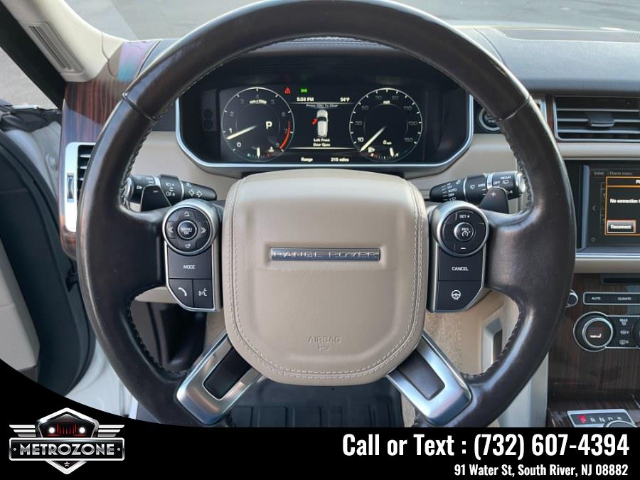 2016 Land Rover Range Rover 4WD 4dr HSE photo