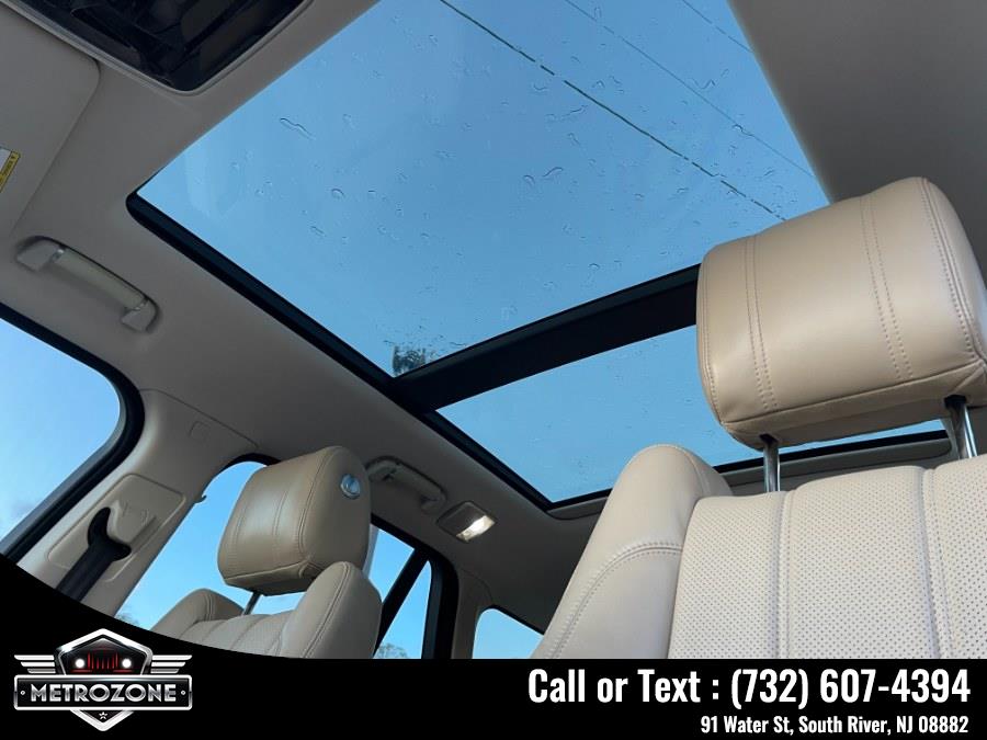 2016 Land Rover Range Rover 4WD 4dr HSE photo