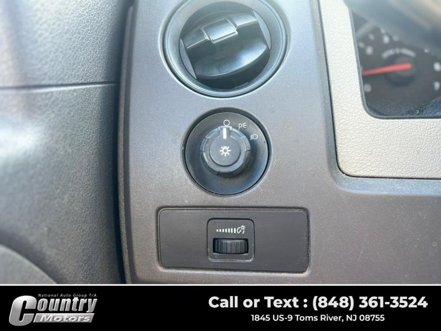 2010 Ford F-150 XL photo