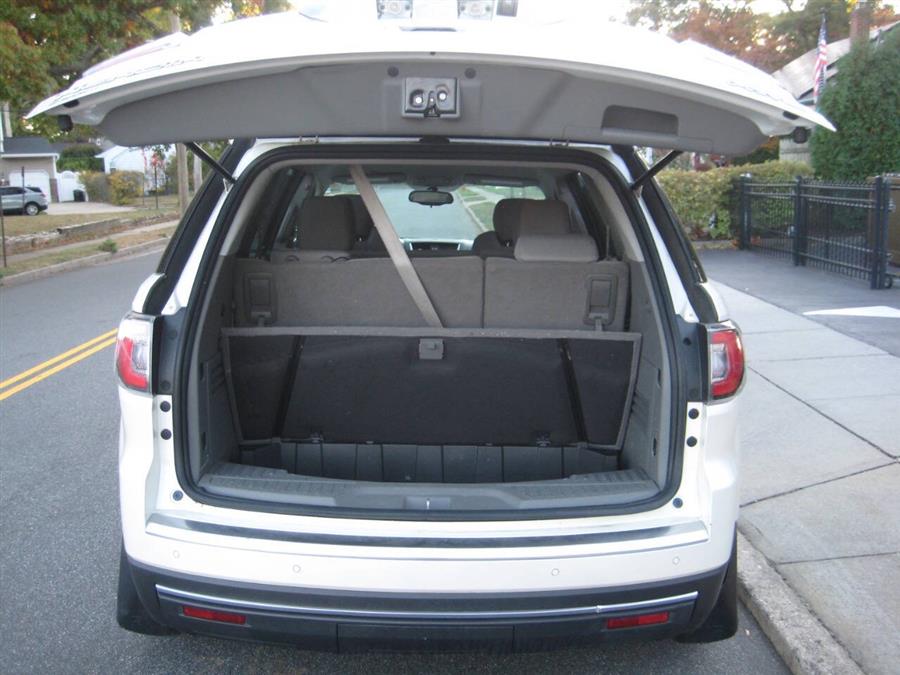 2014 GMC Acadia SLE-1 photo