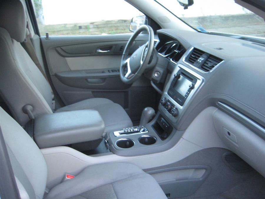 2014 GMC Acadia SLE-1 photo