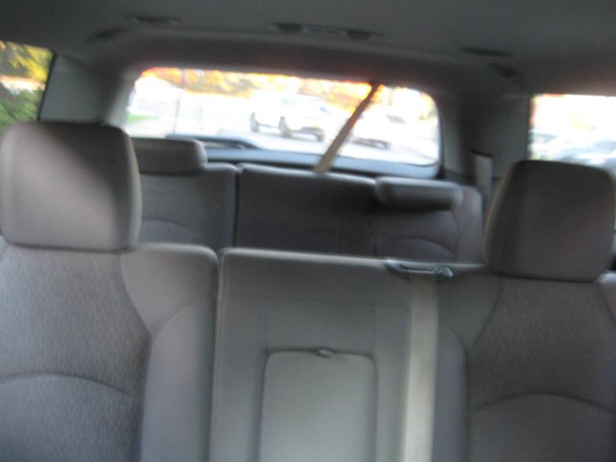2014 GMC Acadia SLE-1 photo