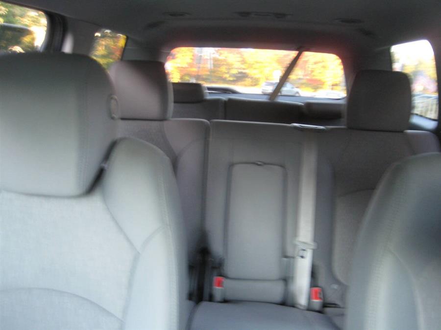 2014 GMC Acadia SLE-1 photo