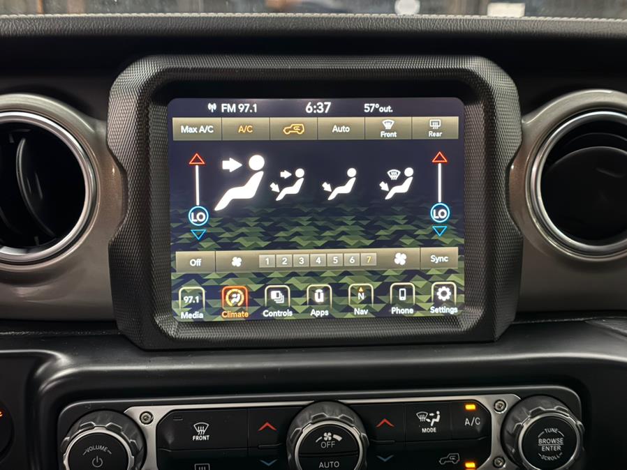 2023 Jeep Wrangler Sahara 4 Door 4x4 photo