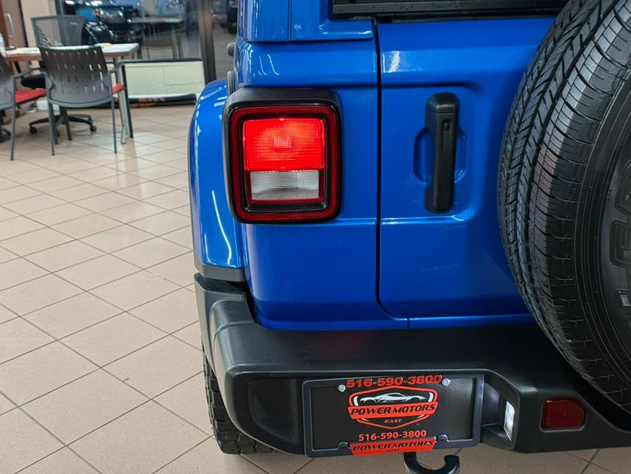 2023 Jeep Wrangler Sahara 4 Door 4x4 photo