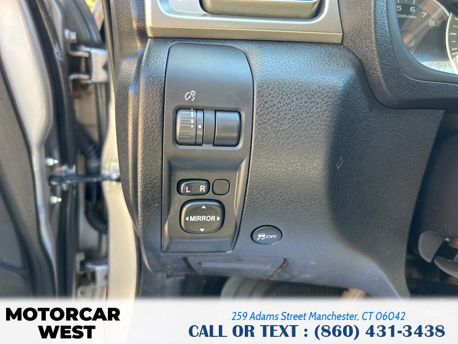 2010 Subaru Impreza Outback Sport photo