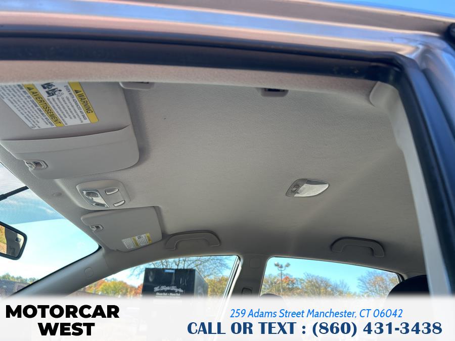 2010 Subaru Impreza Outback Sport photo