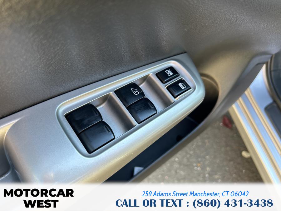2010 Subaru Impreza Outback Sport photo