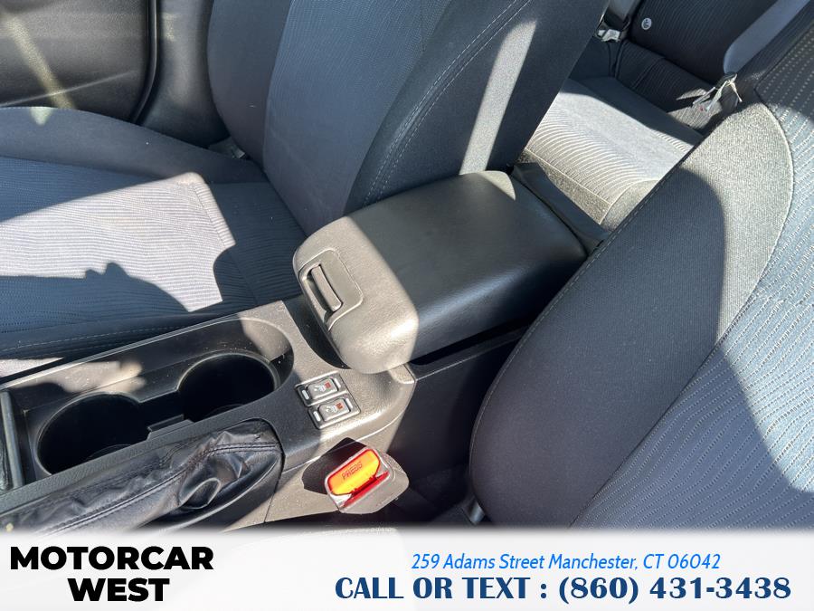 2010 Subaru Impreza Outback Sport photo
